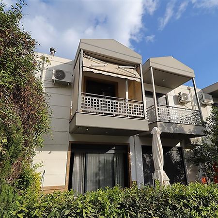Mema'S Maisonette! Néa Fókaia Exterior foto